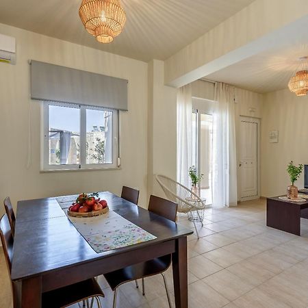 Azure Beach Villas Kissamos Exterior photo