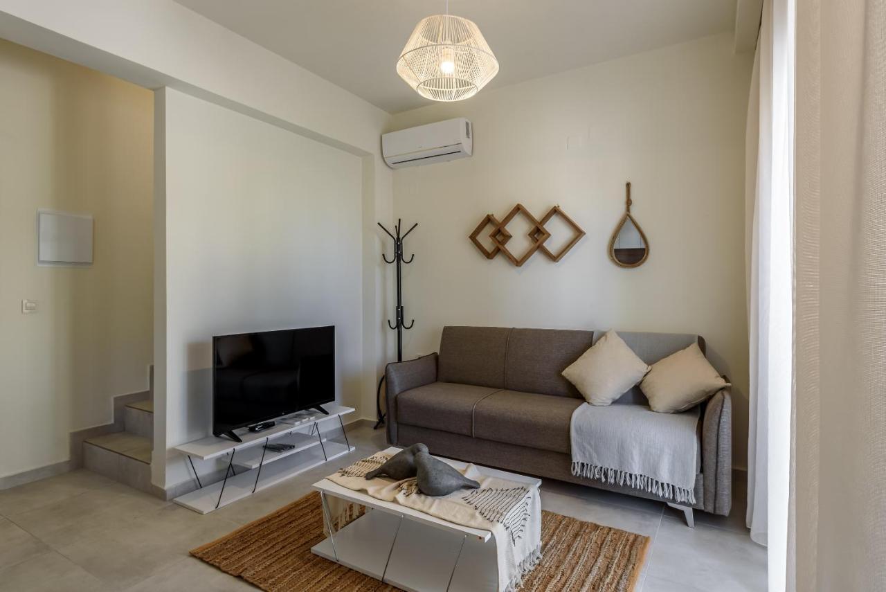 Azure Beach Villas Kissamos Exterior photo