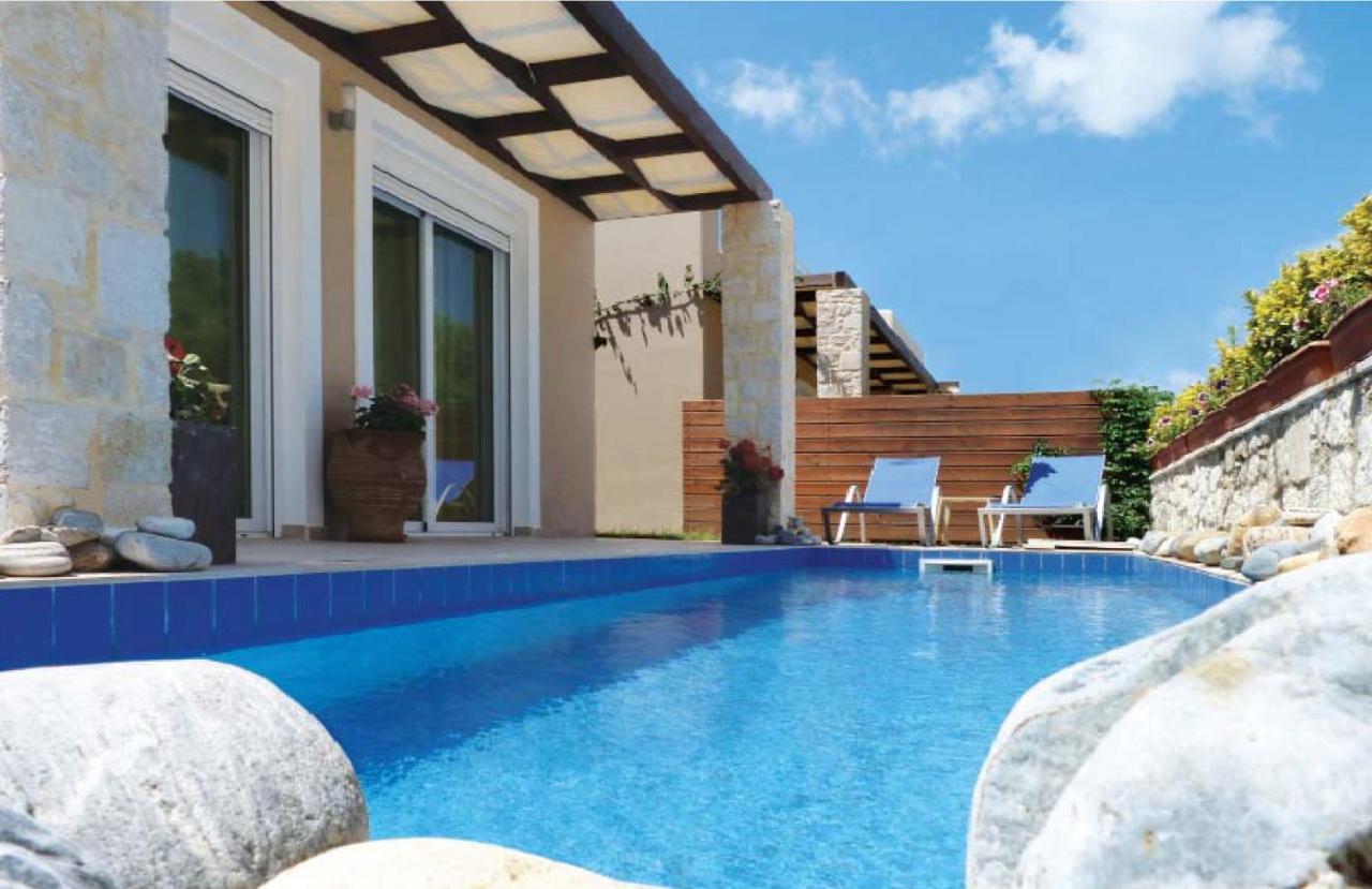 Azure Beach Villas Kissamos Exterior photo