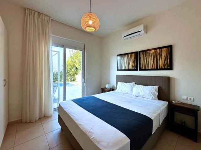 Azure Beach Villas Kissamos Exterior photo